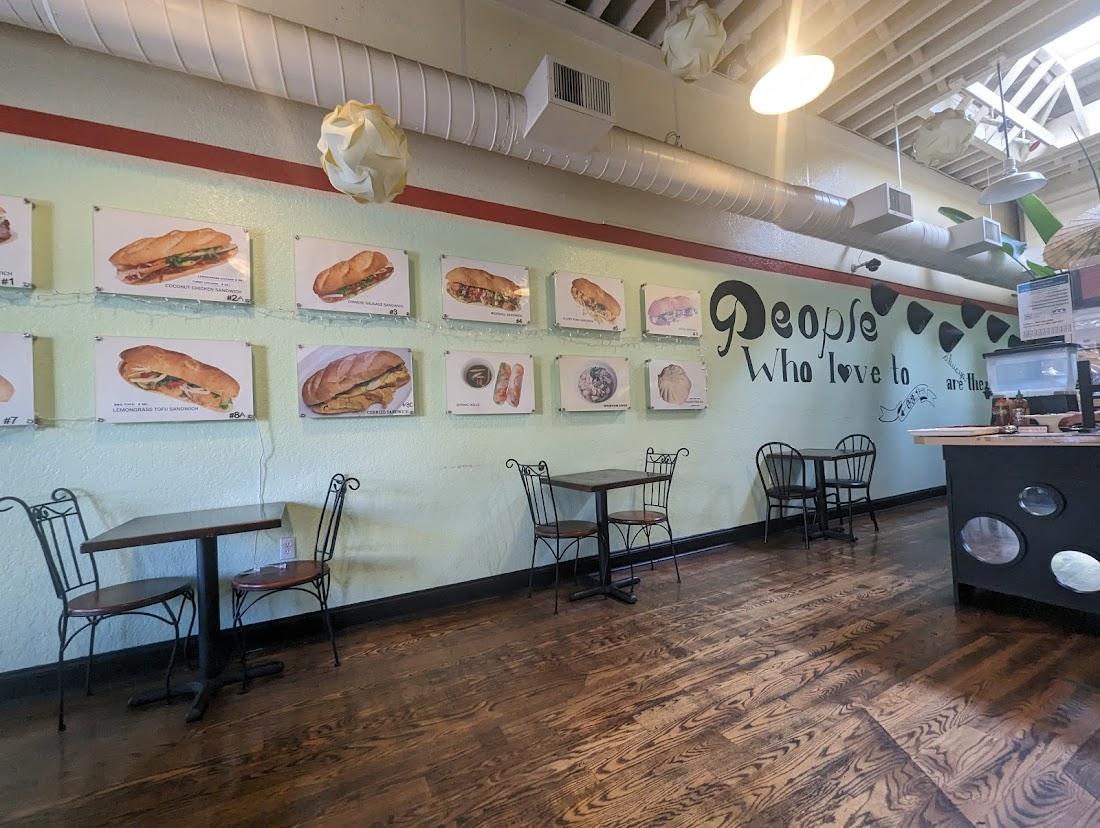 Nom Nom Deli